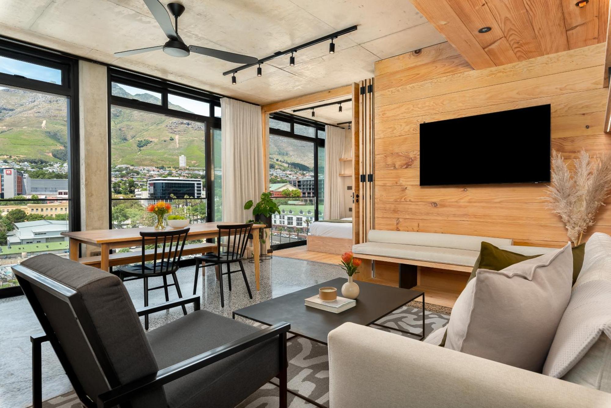Neighbourgood 84 Harrington Aparthotel เคปทาวน์ ภายนอก รูปภาพ