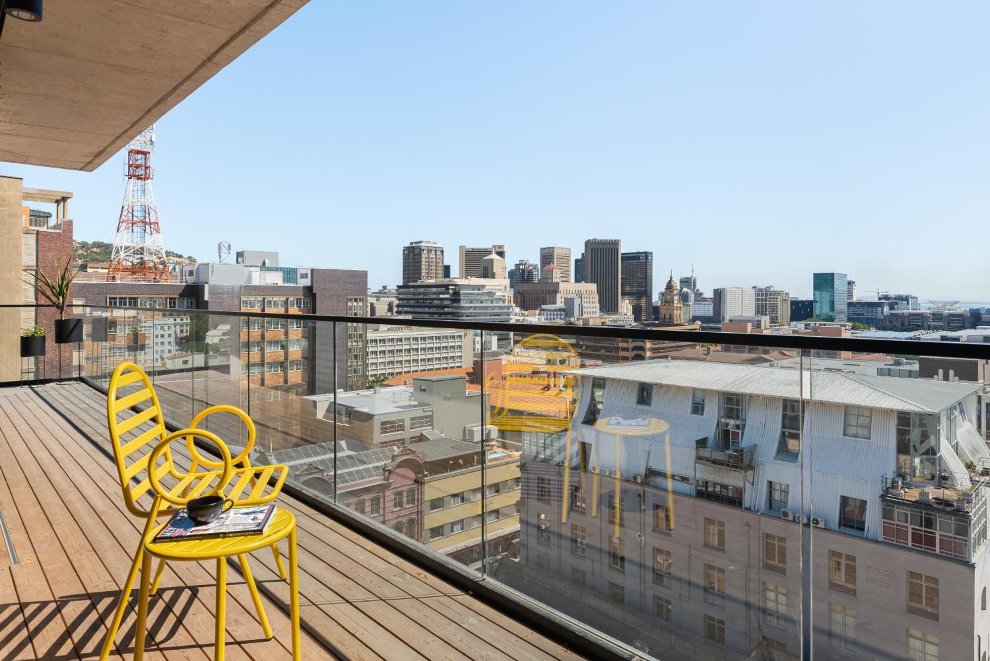 Neighbourgood 84 Harrington Aparthotel เคปทาวน์ ห้อง รูปภาพ